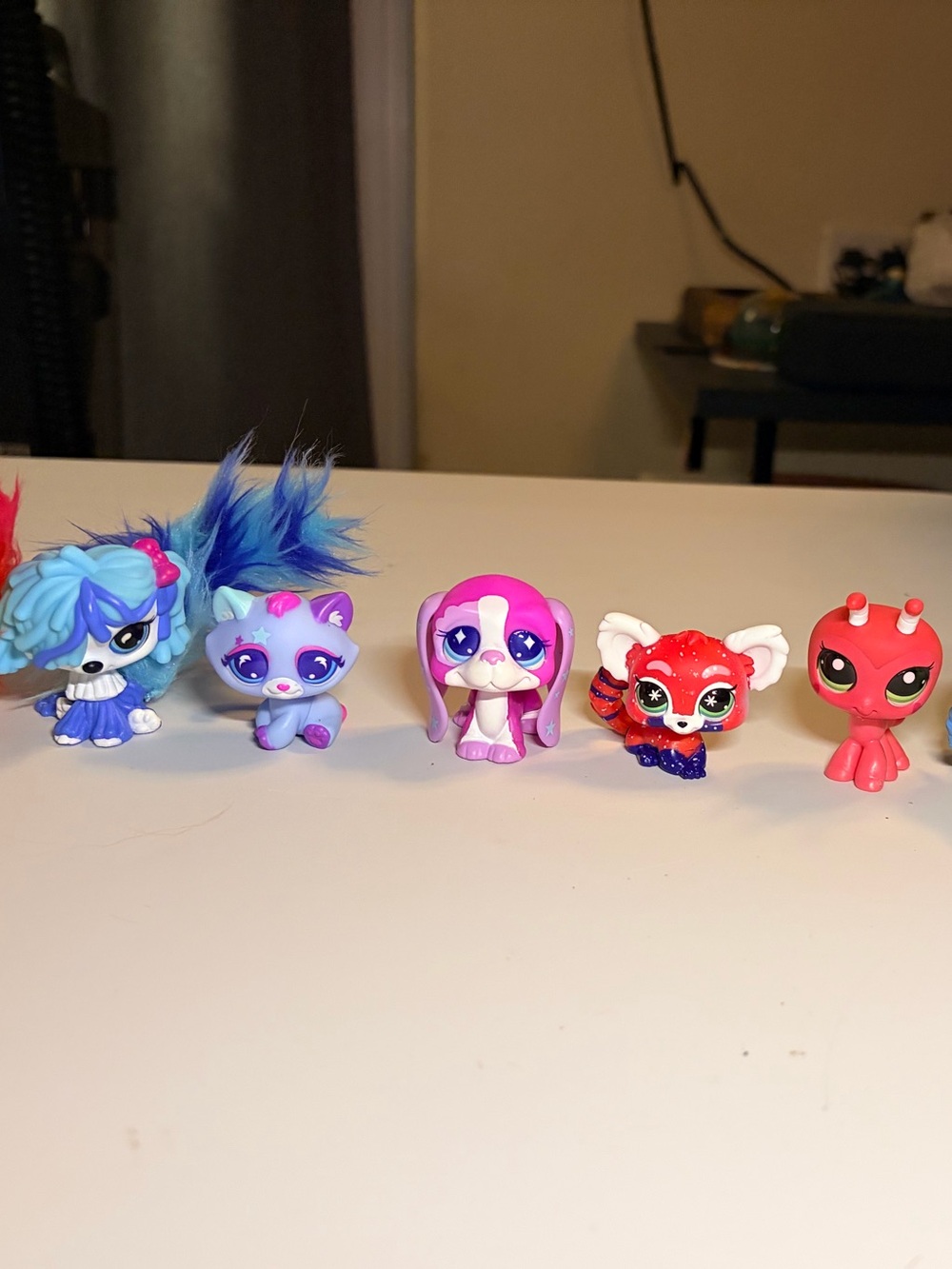 Littlest Pet Shop Style Assorted Small Pets Toy Set - Pink, Red, Green, Blue